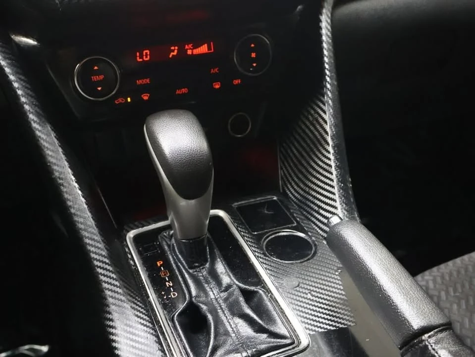 2020 Mitsubishi Eclipse Cross - Image 20 of 20