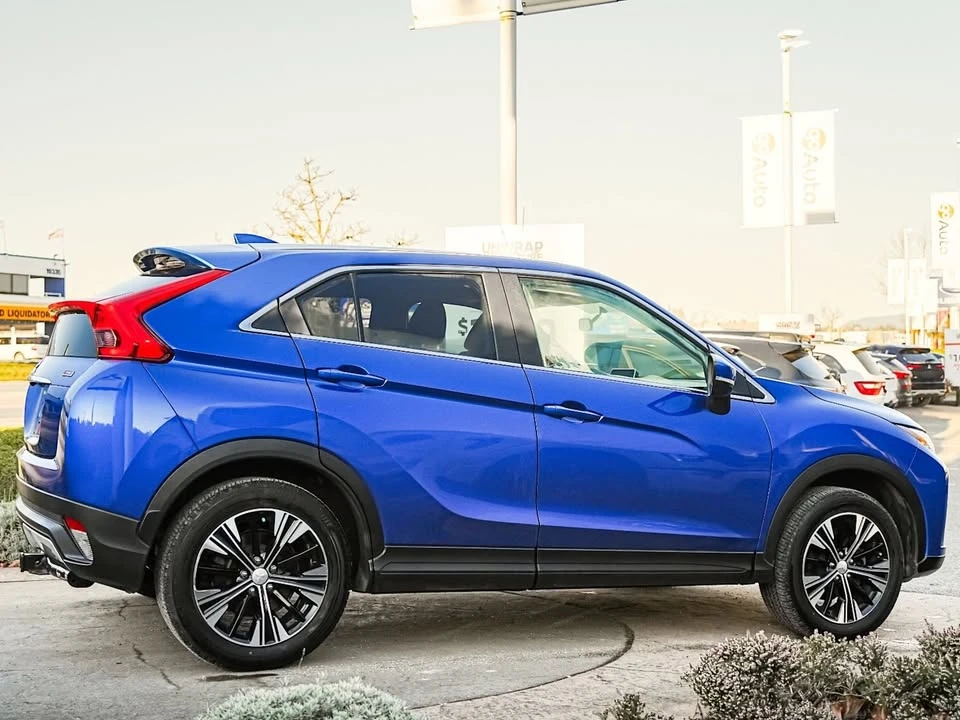 2020 Mitsubishi Eclipse Cross - Image 4 of 19