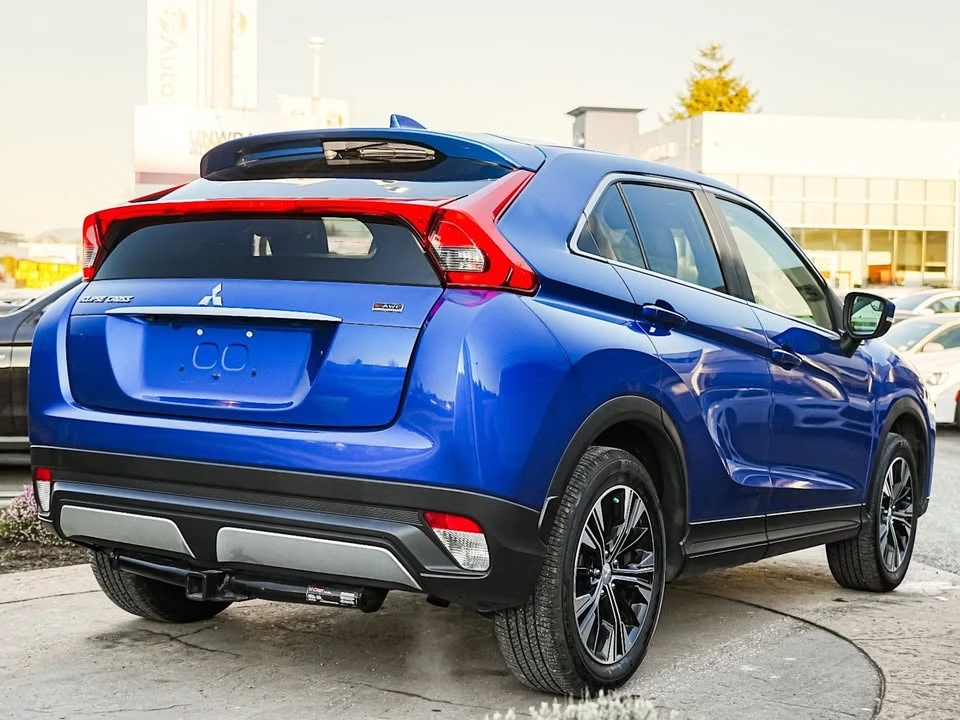 2020 Mitsubishi Eclipse Cross - Image 5 of 19
