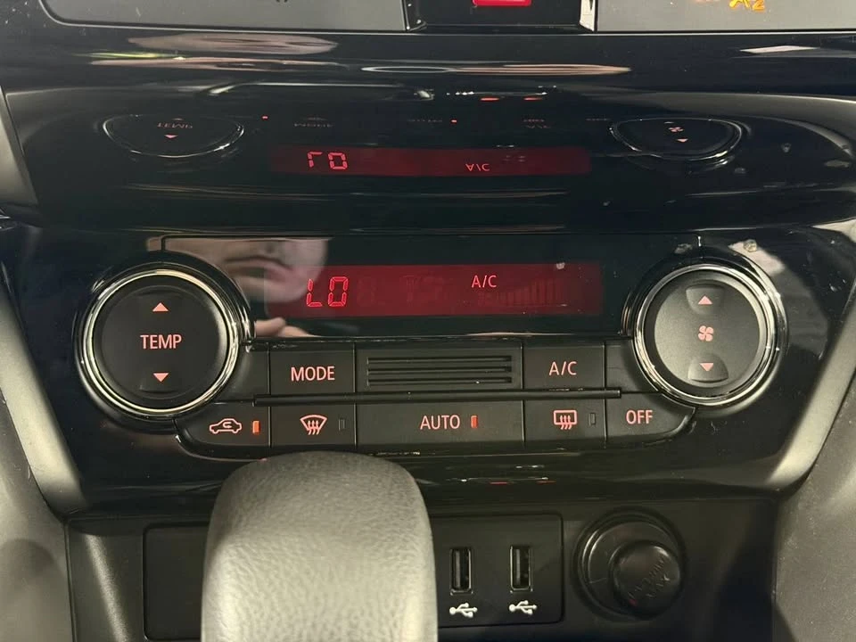 2020 Mitsubishi Eclipse Cross - Image 13 of 20