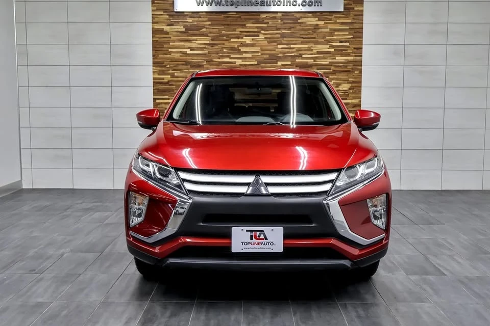 2020 Mitsubishi Eclipse Cross - Image 2 of 20