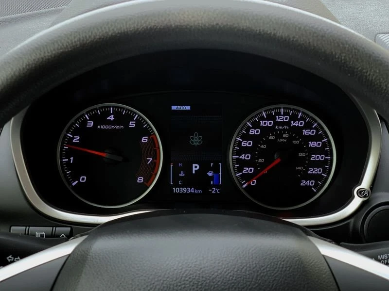 2020 Mitsubishi Eclipse Cross - Image 15 of 20