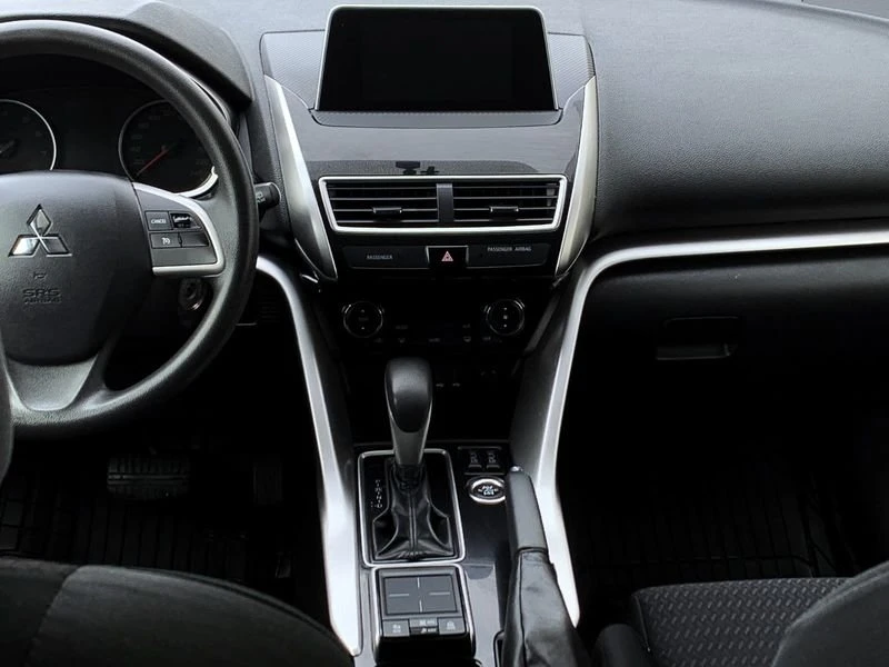2020 Mitsubishi Eclipse Cross - Image 10 of 20