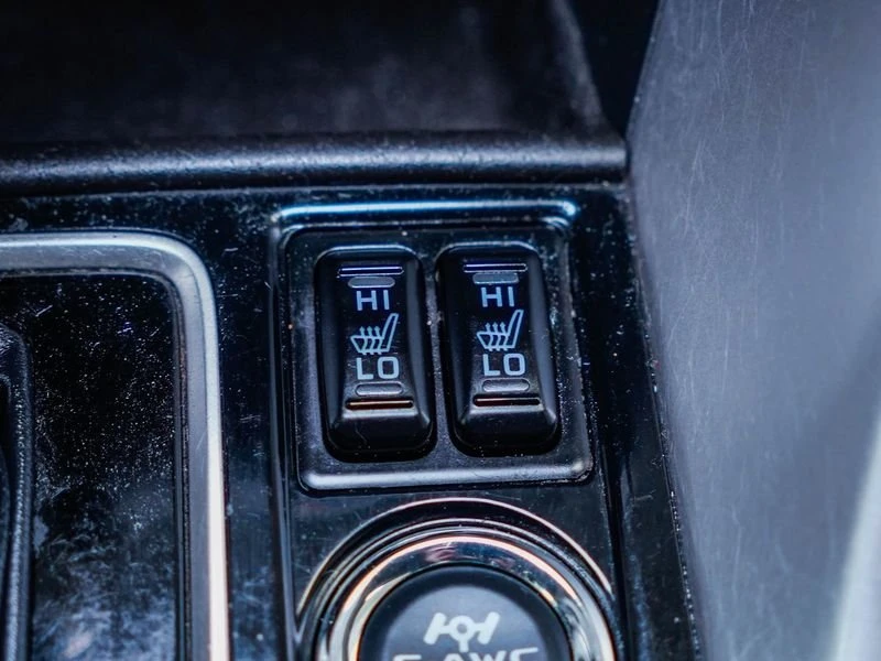 2020 Mitsubishi Eclipse Cross - Image 15 of 20