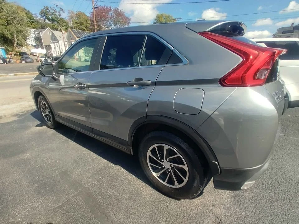 2020 Mitsubishi Eclipse Cross - Image 9 of 10