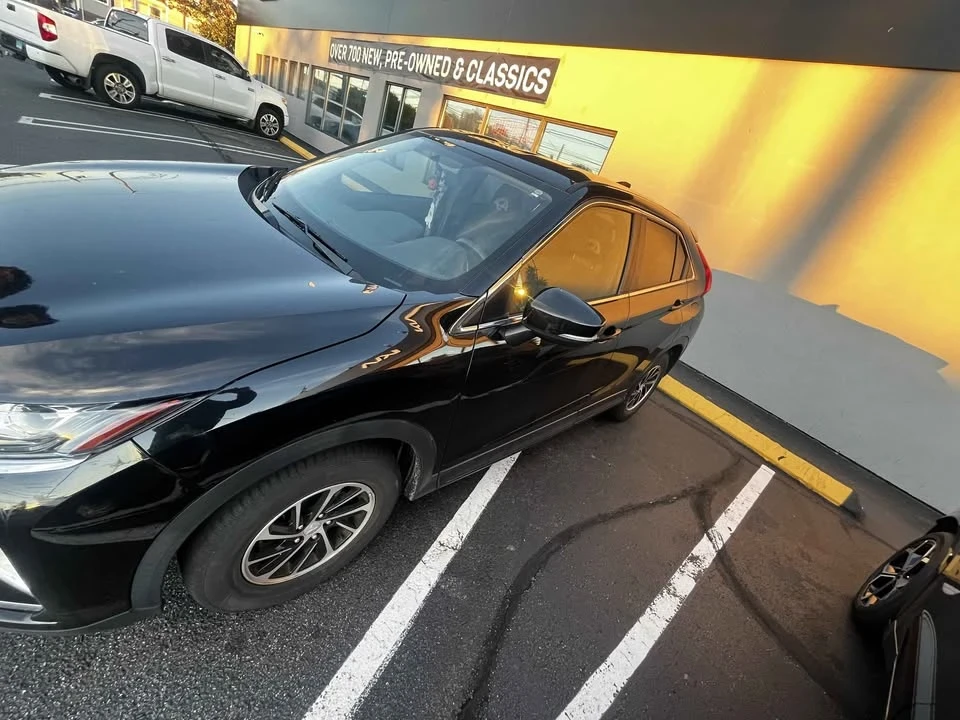 2020 Mitsubishi Eclipse Cross - Image 2 of 3