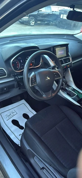 2020 Mitsubishi Eclipse Cross - Image 3 of 7