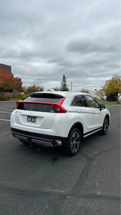 2020 Mitsubishi Eclipse Cross - Image 5 of 15