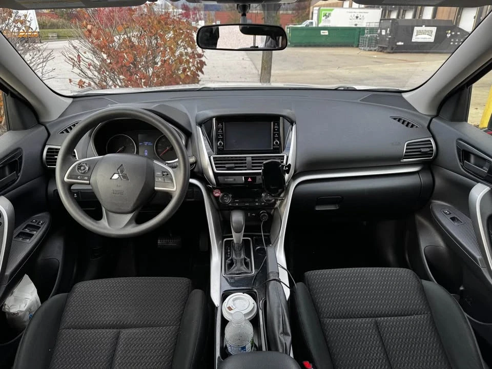 2020 Mitsubishi Eclipse Cross - Image 6 of 7