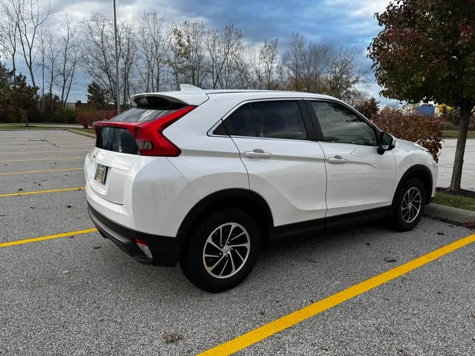2020 Mitsubishi Eclipse Cross - Image 3 of 7