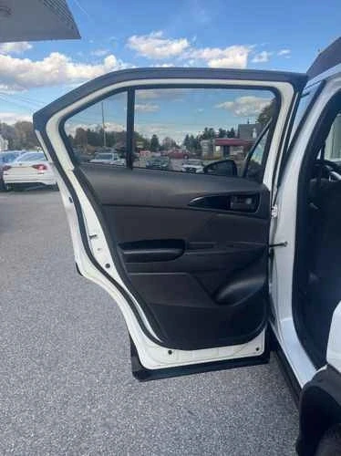2020 Mitsubishi Eclipse Cross - Image 13 of 18