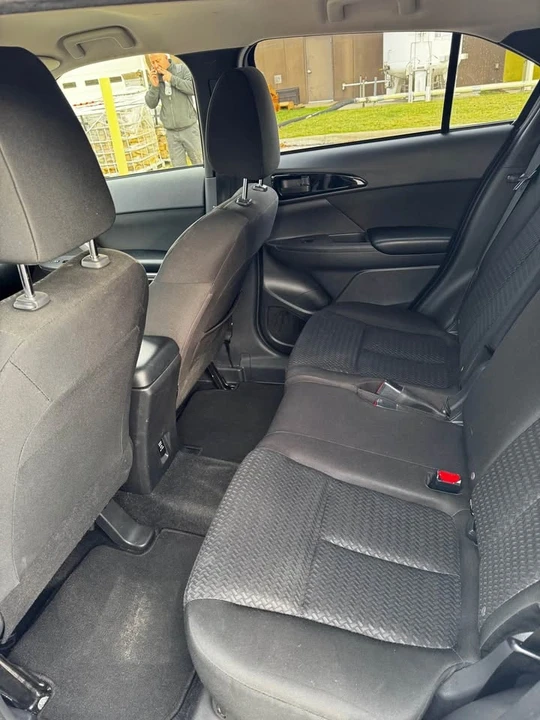 2020 Mitsubishi Eclipse Cross - Image 5 of 7