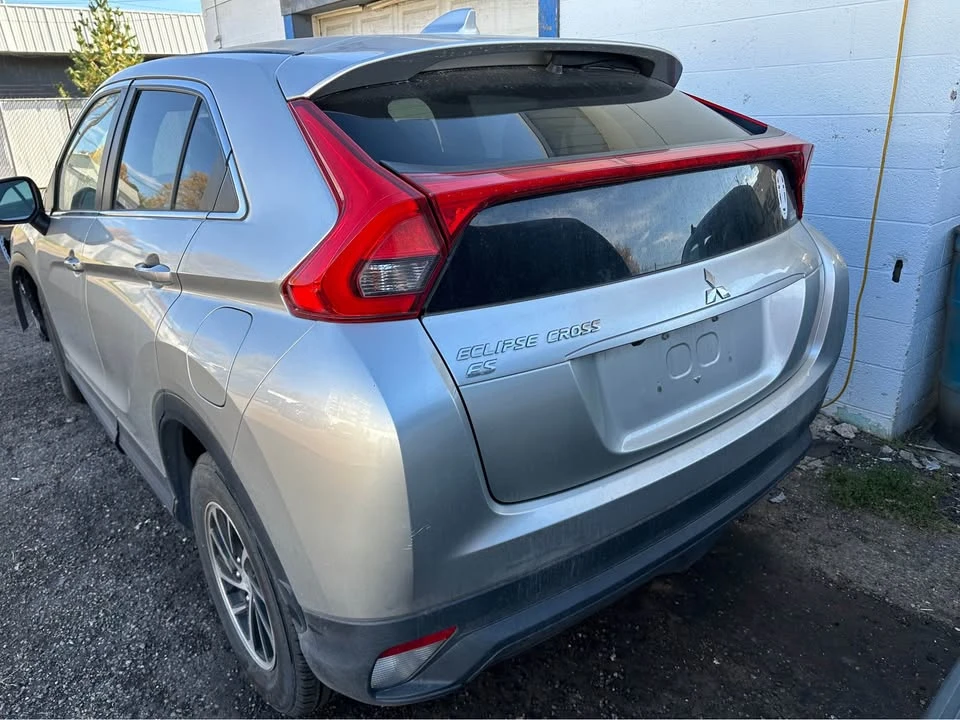 2020 Mitsubishi Eclipse Cross - Image 4 of 8