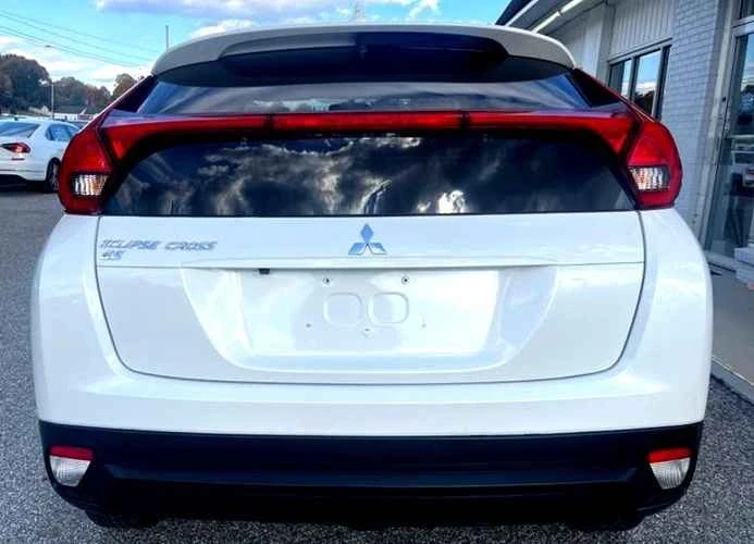 2020 Mitsubishi Eclipse Cross - Image 3 of 18