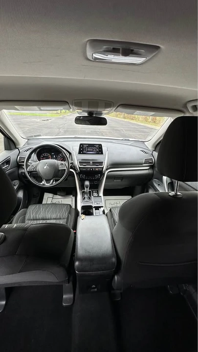 2020 Mitsubishi Eclipse Cross - Image 6 of 15
