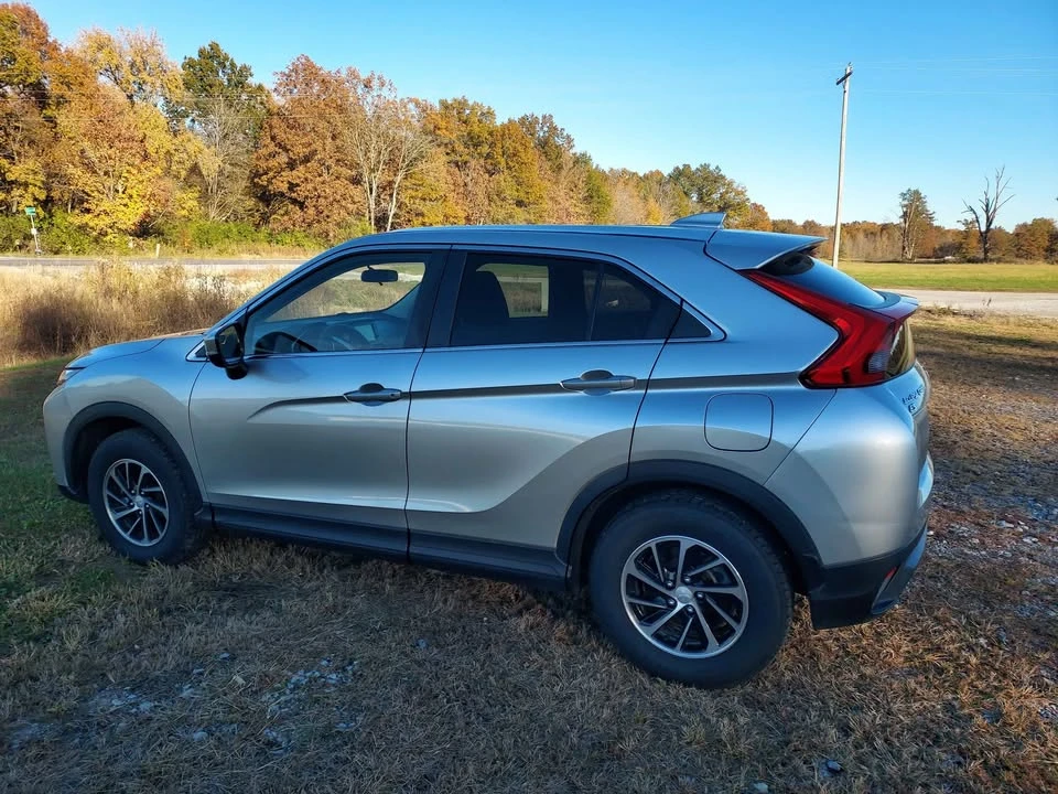2020 Mitsubishi Eclipse Cross - Image 6 of 14