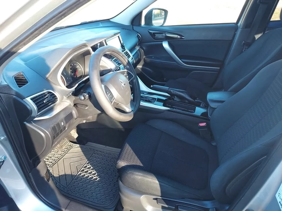 2020 Mitsubishi Eclipse Cross - Image 10 of 14