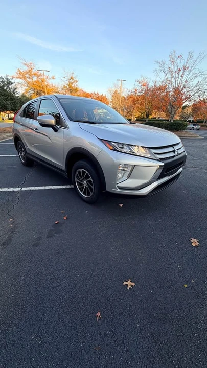 2020 Mitsubishi Eclipse Cross - Image 2 of 12