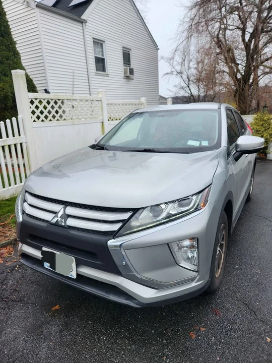 2020 Mitsubishi Eclipse Cross - Image 5 of 13