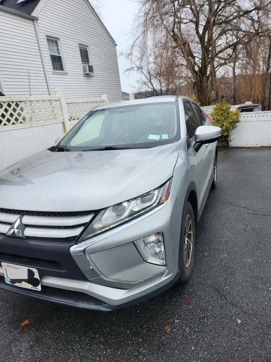 2020 Mitsubishi Eclipse Cross - Image 6 of 13