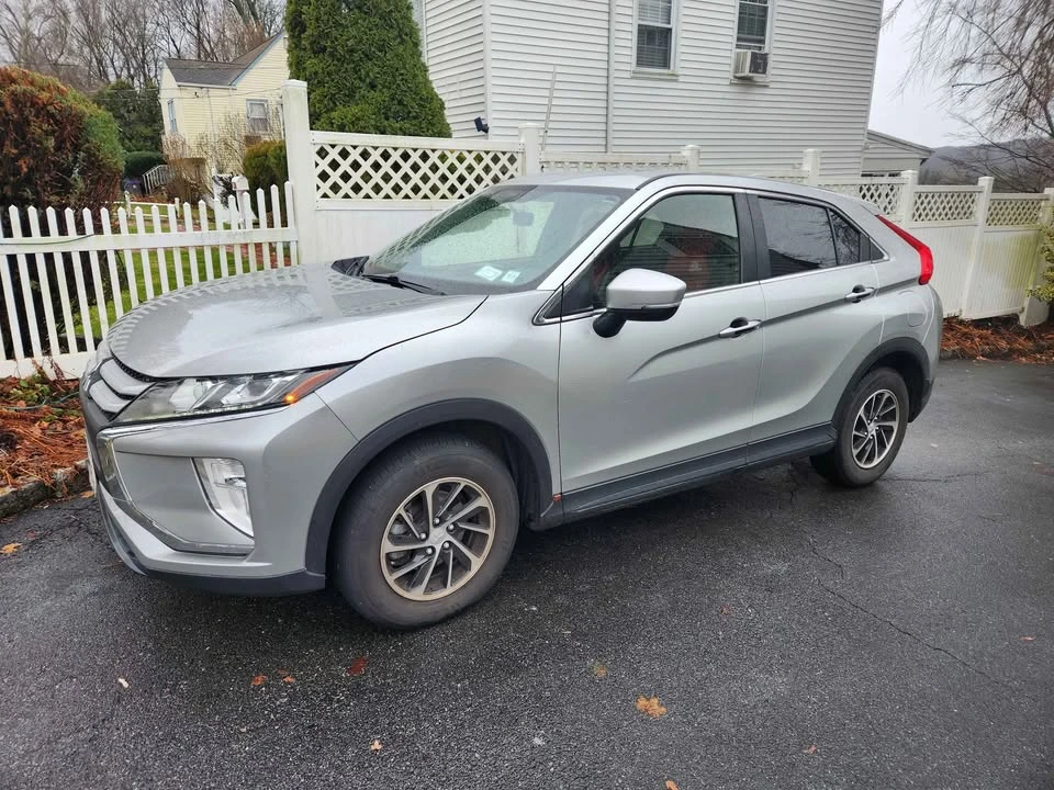 2020 Mitsubishi Eclipse Cross - Image 4 of 13