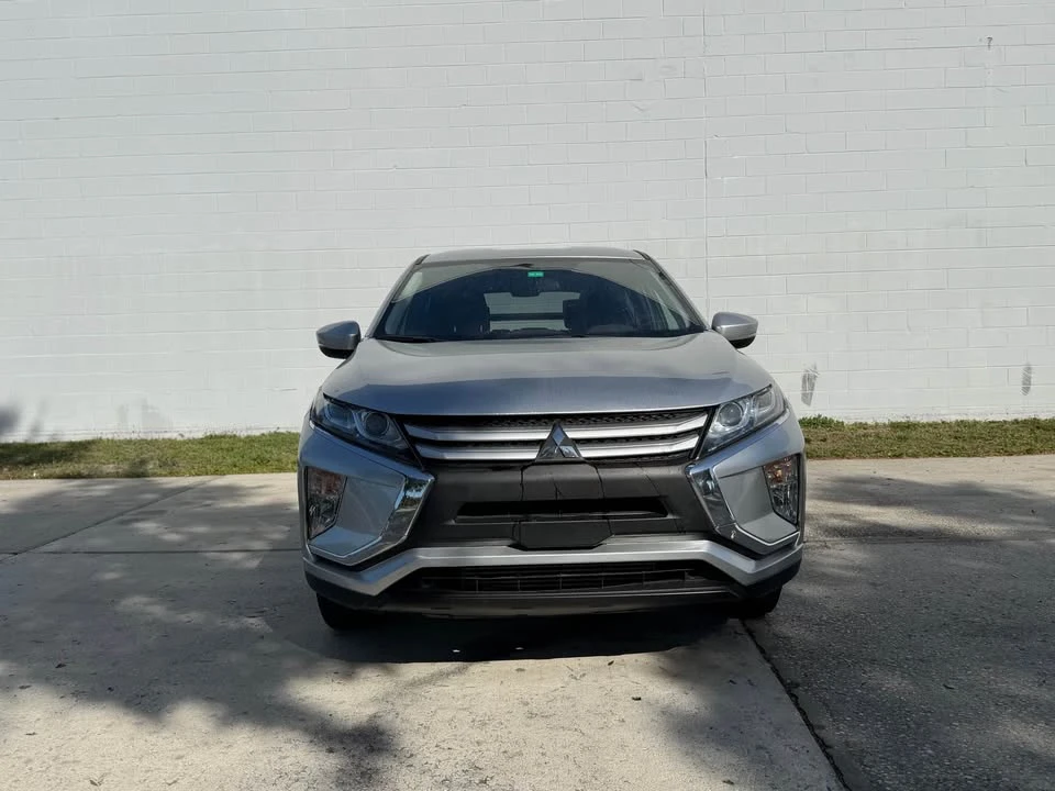 2020 Mitsubishi Eclipse Cross - Image 2 of 7