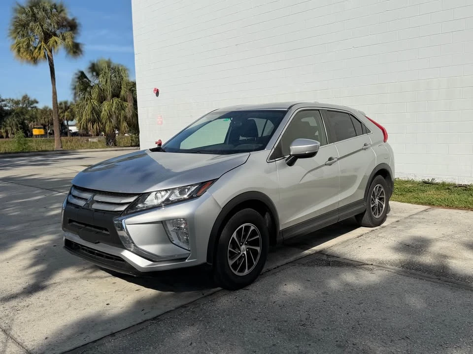 2020 Mitsubishi Eclipse Cross - Image 3 of 7