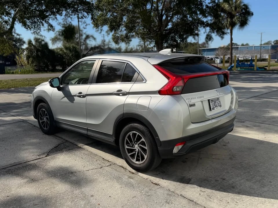 2020 Mitsubishi Eclipse Cross - Image 5 of 7
