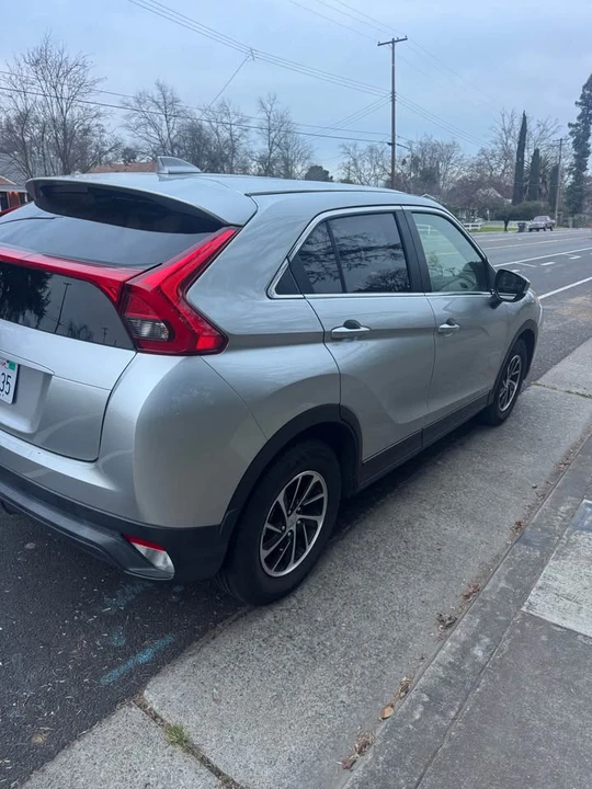 2020 Mitsubishi Eclipse Cross - Image 4 of 5