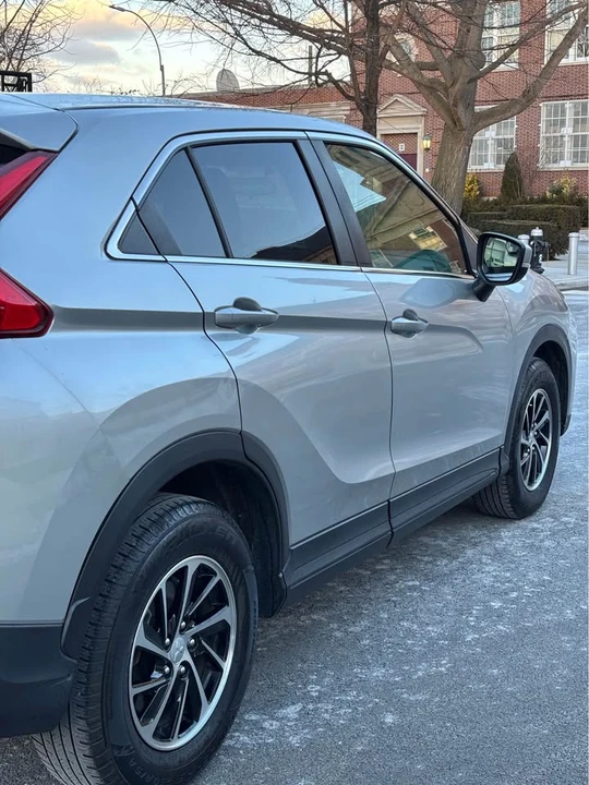 2020 Mitsubishi Eclipse Cross - Image 6 of 14