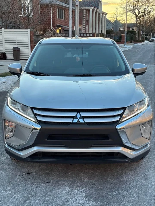 2020 Mitsubishi Eclipse Cross - Image 2 of 14