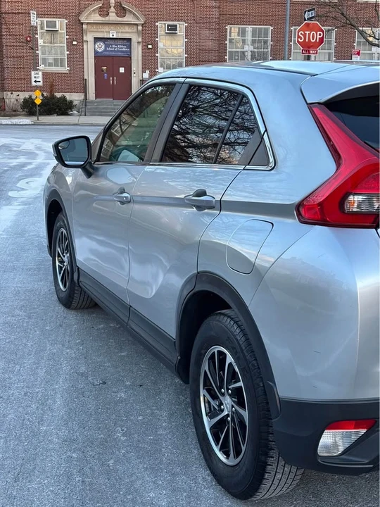 2020 Mitsubishi Eclipse Cross - Image 8 of 14