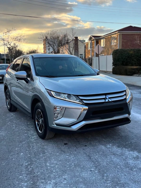 2020 Mitsubishi Eclipse Cross - Image 3 of 14