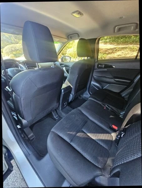 2020 Mitsubishi Eclipse Cross - Image 14 of 20