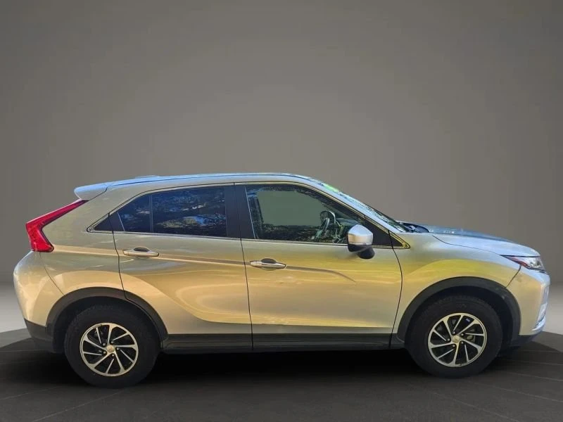 2020 Mitsubishi Eclipse Cross - Image 6 of 20