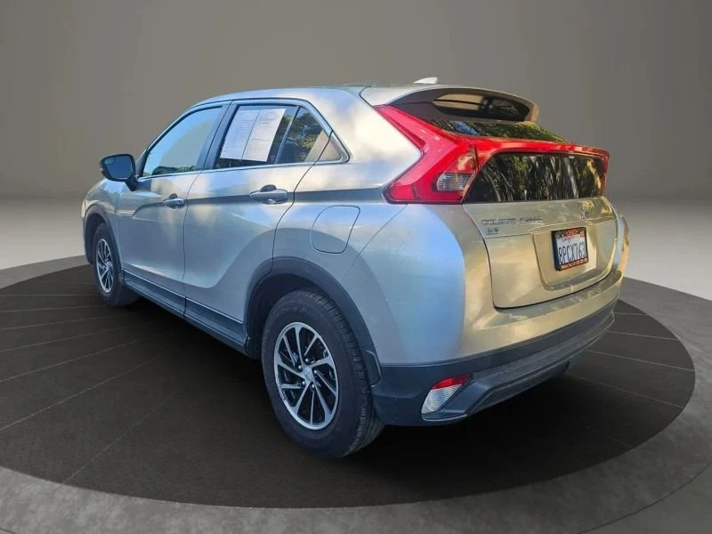 2020 Mitsubishi Eclipse Cross - Image 3 of 20