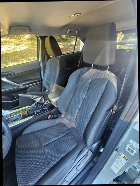 2020 Mitsubishi Eclipse Cross - Image 12 of 20
