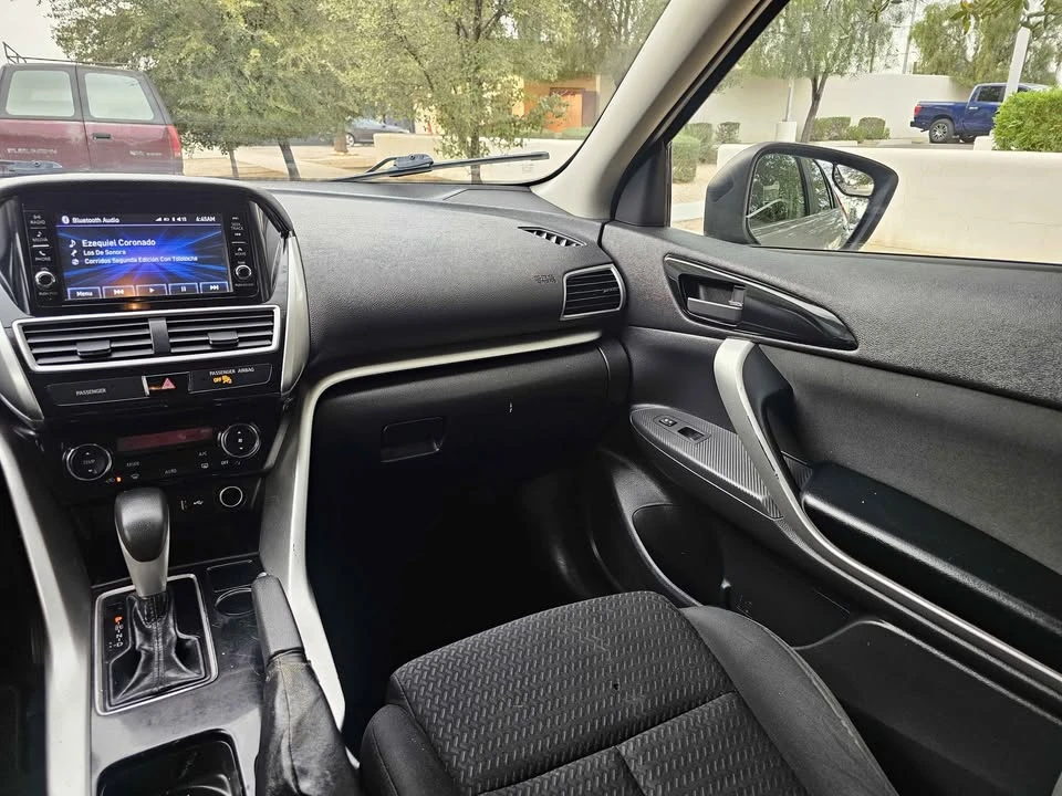2020 Mitsubishi Eclipse Cross - Image 13 of 16