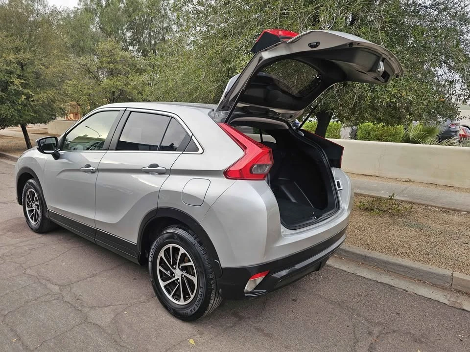 2020 Mitsubishi Eclipse Cross - Image 15 of 16
