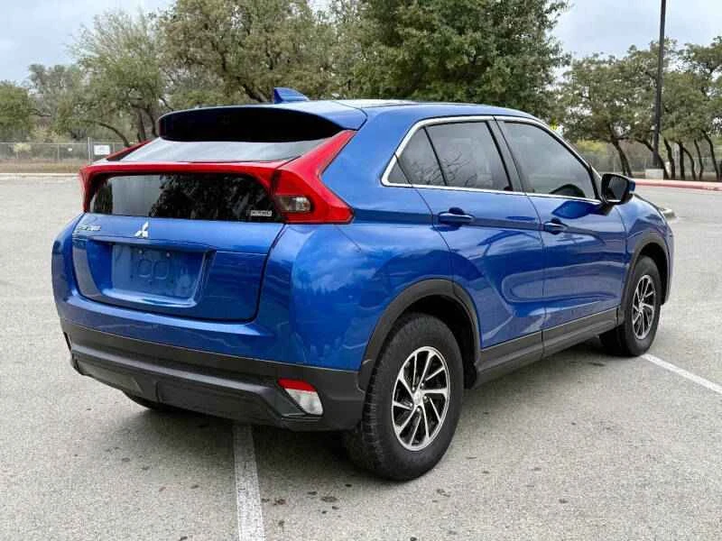 2020 Mitsubishi Eclipse Cross - Image 8 of 15