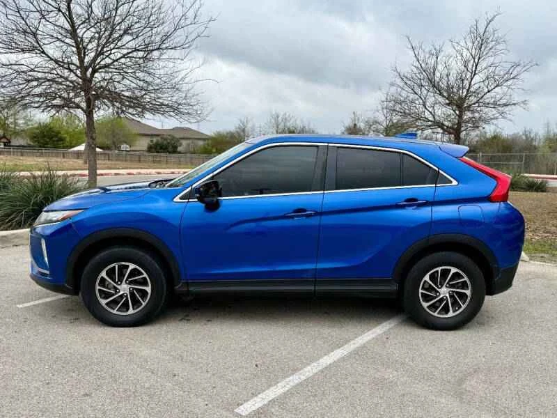 2020 Mitsubishi Eclipse Cross - Image 5 of 15