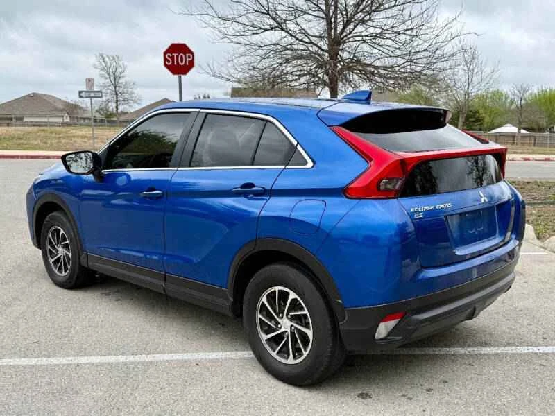 2020 Mitsubishi Eclipse Cross - Image 6 of 15