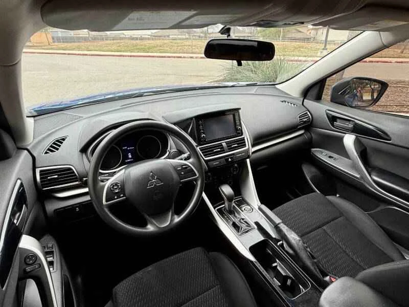 2020 Mitsubishi Eclipse Cross - Image 13 of 15
