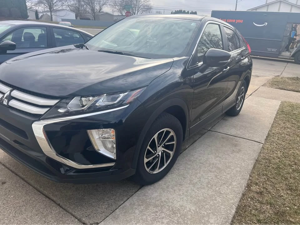2020 Mitsubishi Eclipse Cross - Image 3 of 9