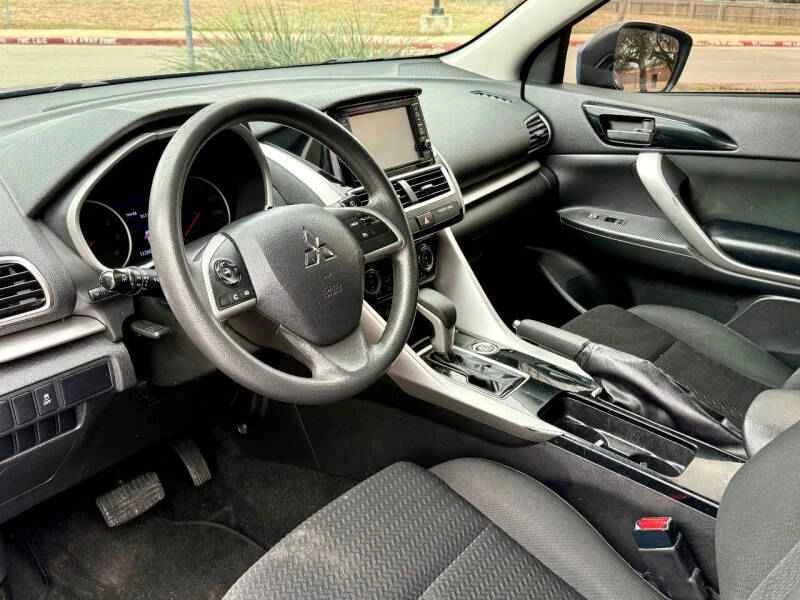 2020 Mitsubishi Eclipse Cross - Image 15 of 15