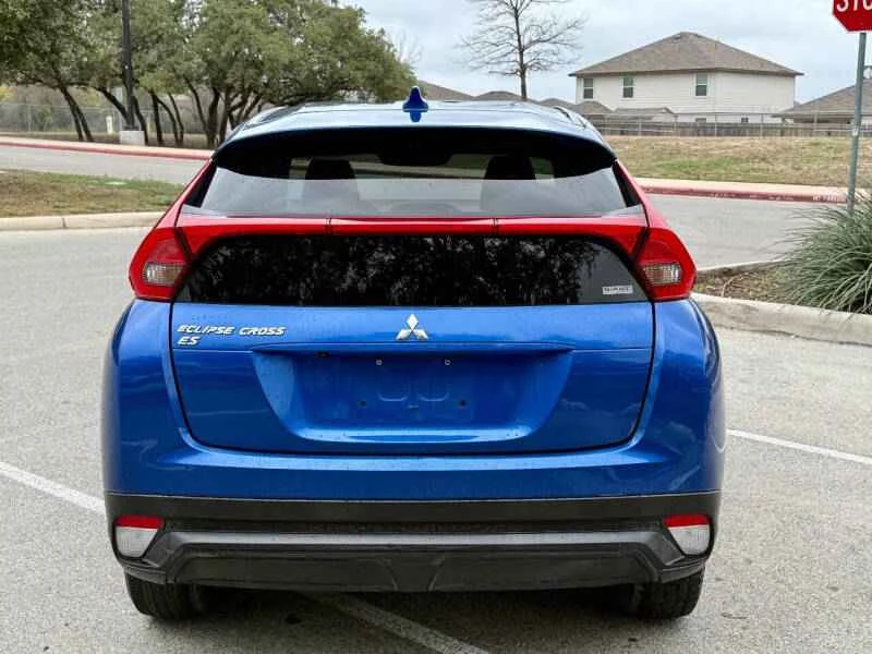 2020 Mitsubishi Eclipse Cross - Image 7 of 15