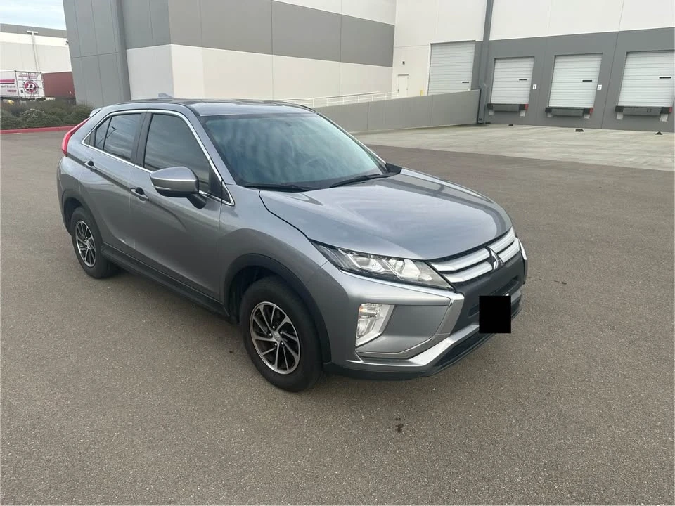 2020 Mitsubishi Eclipse Cross - Image 3 of 13