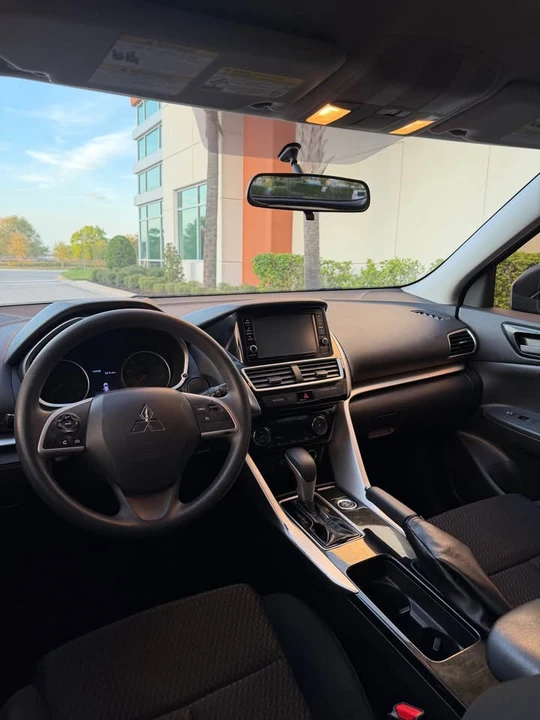 2020 Mitsubishi Eclipse Cross - Image 9 of 9