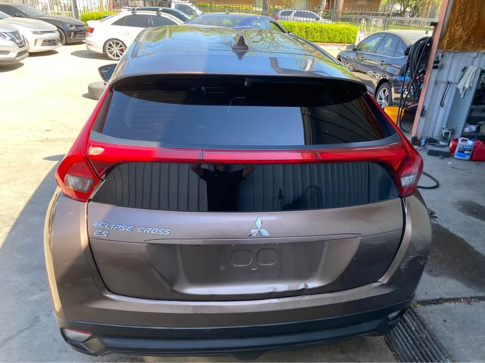 2020 Mitsubishi Eclipse Cross - Image 5 of 9