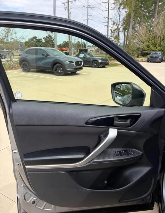 2020 Mitsubishi Eclipse Cross - Image 7 of 18